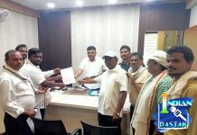 आदिवासी युवकांवरील गुन्हे मागे घ्या, अन्यथा ‘एल्गार’! अखिल भारतीय आदिवासी विकास युवा परिषद, गडचिरोलीचे जिल्हाधिकाऱ्यांना निवेदन